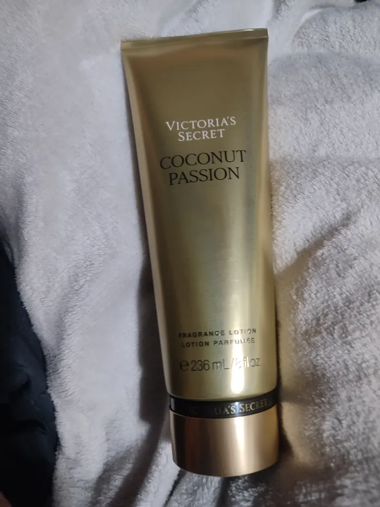 Loción Corporal Coconut Passion VS Original - Imagen 2
